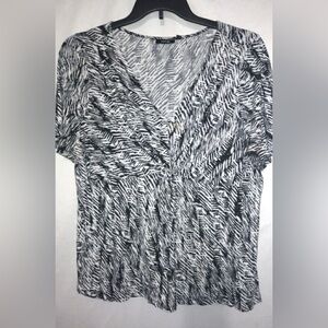 Apt.9 1X Zebra Print Black White Twisted Empire Waist Striped Top Plus